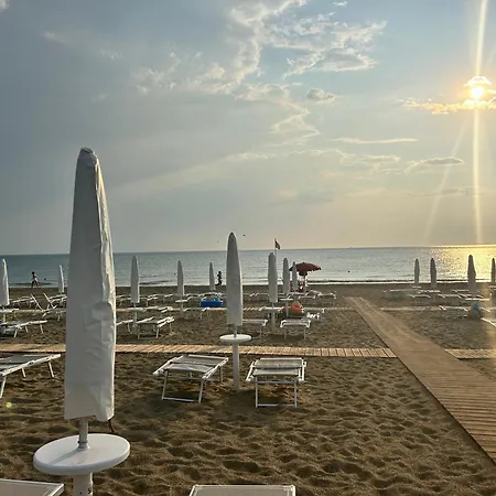 Kosmo Luxury Paestum